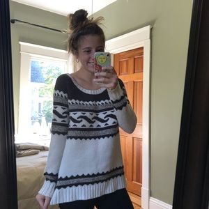 neutral sweater :-) MUST GO, MAKE OFFER